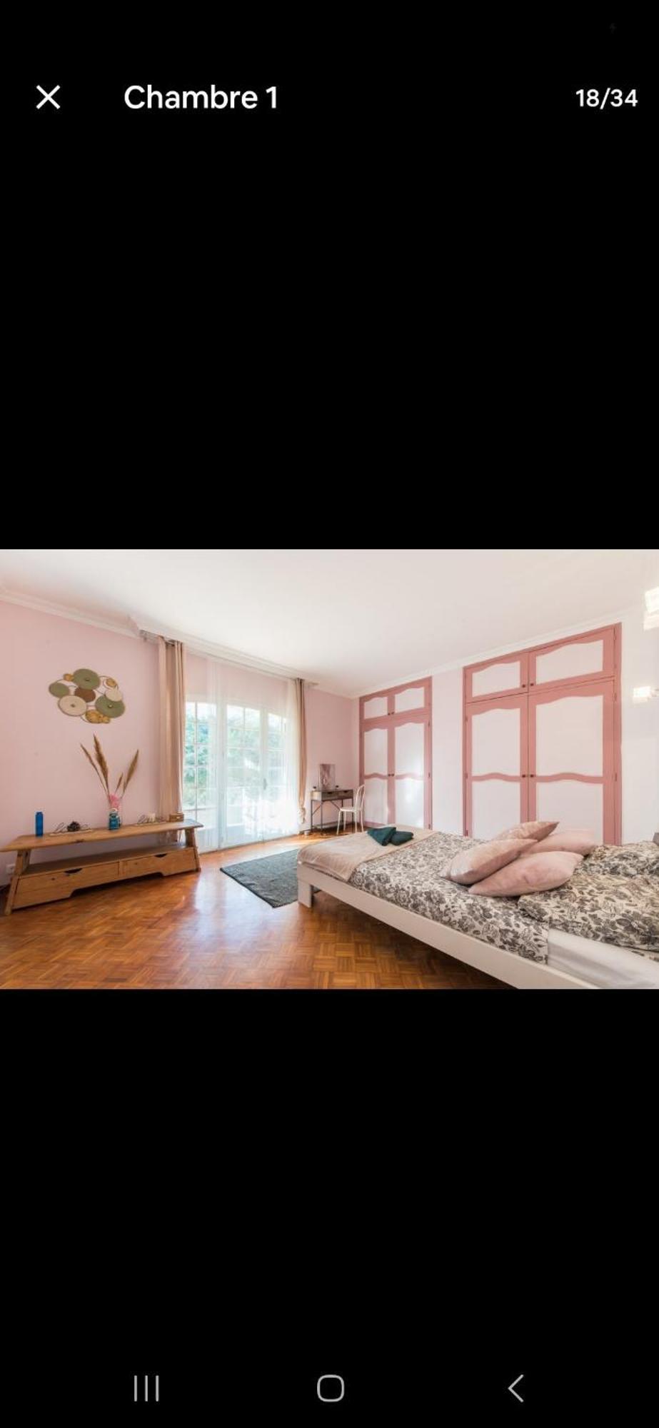 Villa Мартиг Екстериор снимка