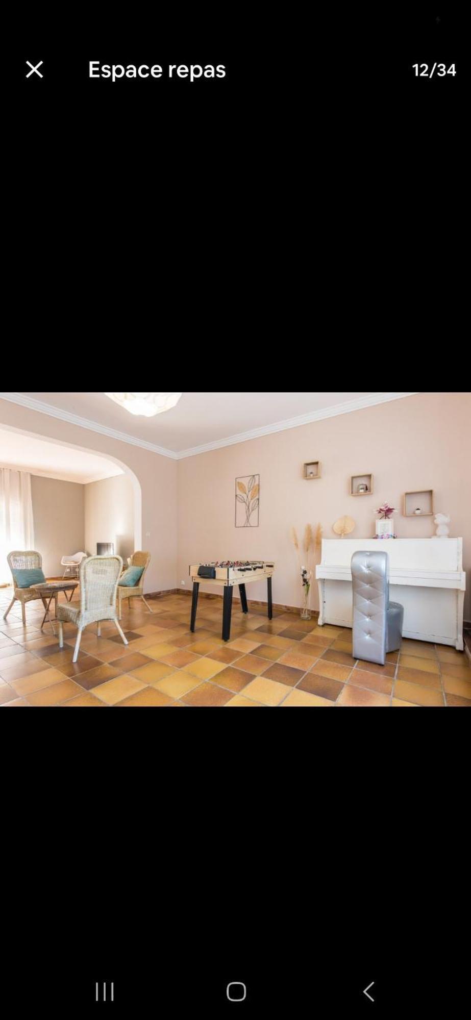 Villa Мартиг Екстериор снимка
